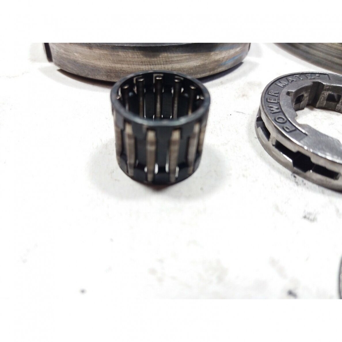 Genuine Clutch Assembly .325 7T Oleo Mac 945AF chainsaw 2 Genuine Clutch Assembly .325 7T Oleo Mac 945AF chainsaw 2