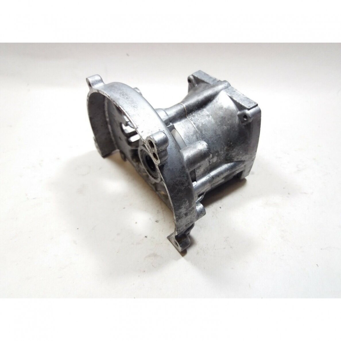 Genuine Crankcase Echo SRM-2305 brushcutter trimmer 10020452133 4 Genuine Crankcase Echo SRM-2305 brushcutter trimmer 10020452133 4