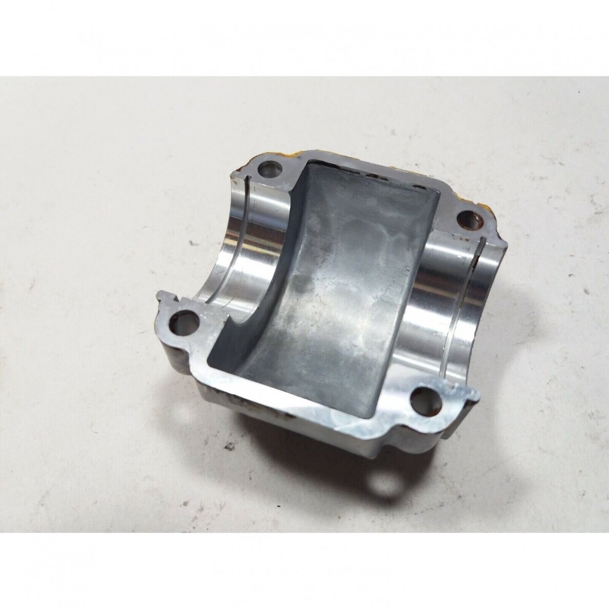 Genuine Crankcase Engine Pan Echo CS 3900 chainsaw 3 Genuine Crankcase Engine Pan Echo CS 3900 chainsaw 3