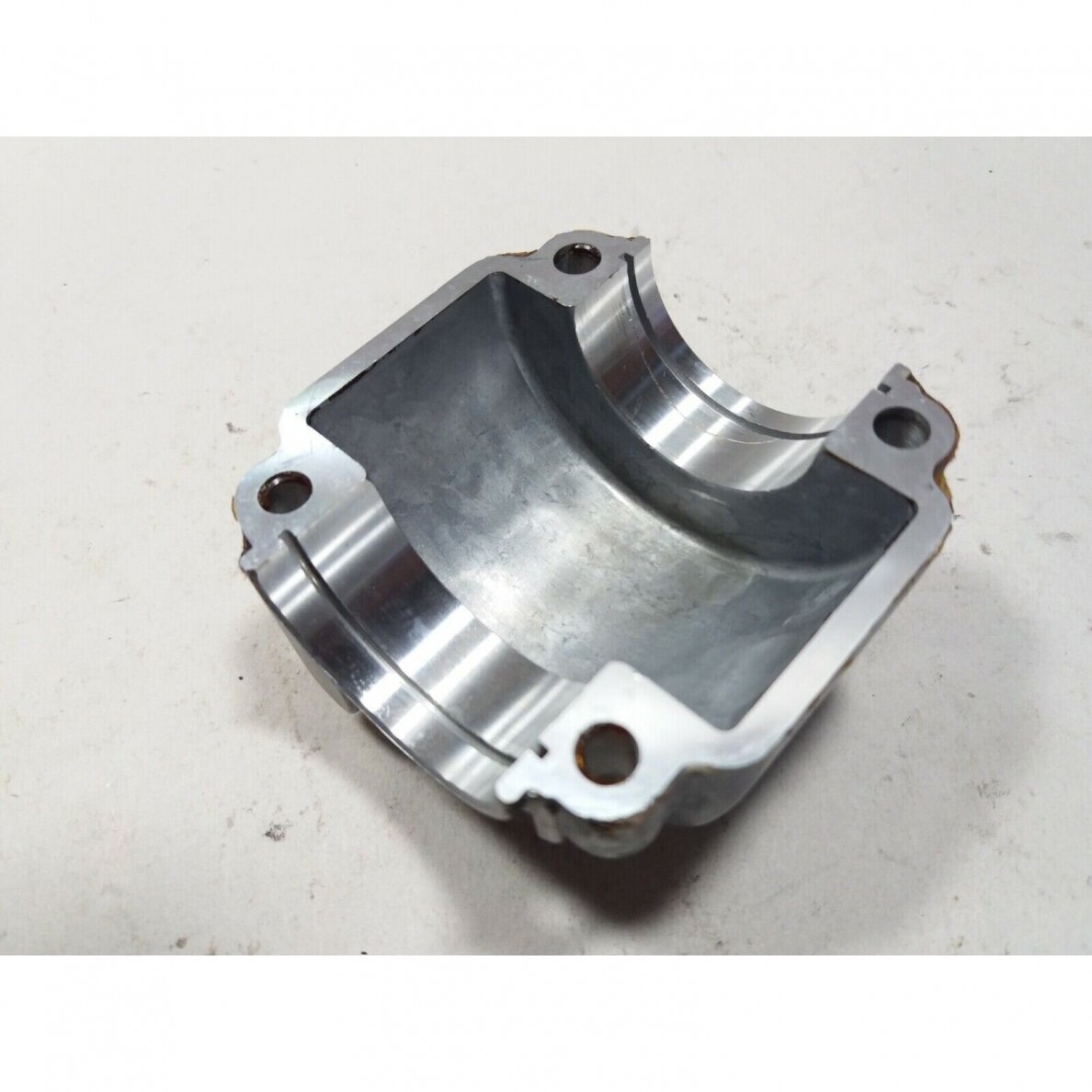 Genuine Crankcase Engine Pan Echo CS 3900 chainsaw 4 Genuine Crankcase Engine Pan Echo CS 3900 chainsaw 4