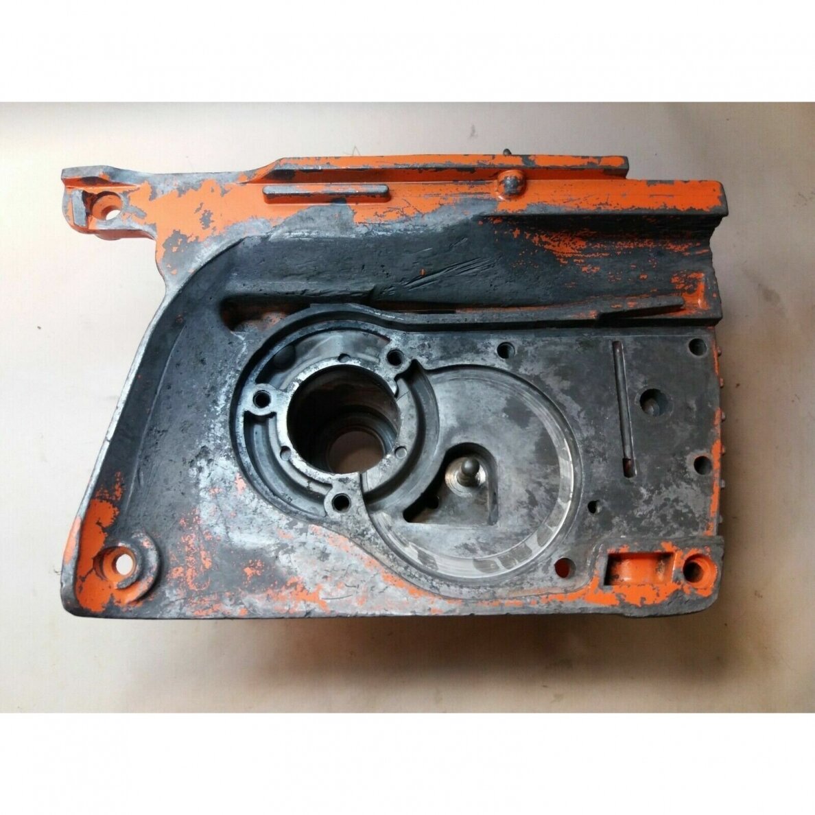 Genuine Crankcase Husqvarna 140S chainsaw 7 Genuine Crankcase Husqvarna 140S chainsaw 7