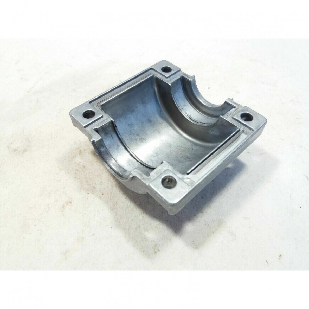 Genuine Crankcase Lower Part Engine Pan Dolmar PS-34 PS-36 PS-41 PS-45 chainsaw 5 Genuine Crankcase Lower Part Engine Pan Dolmar PS-34 PS-36 PS-41 PS-45 chainsaw 5