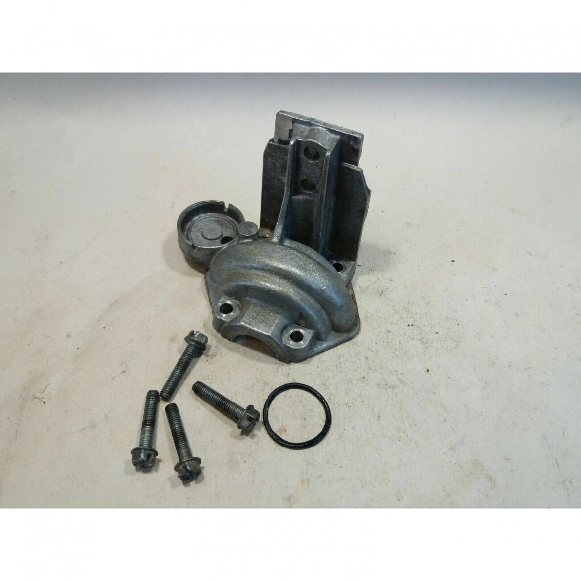 Genuine Crankcase Mcculloch MacCat 2.3 ci 38cc chainsaw Genuine Crankcase Mcculloch MacCat 2.3 ci 38cc chainsaw