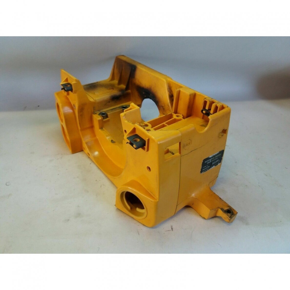 Genuine Crankcase Partner 365 405 chainsaw 530037551 1