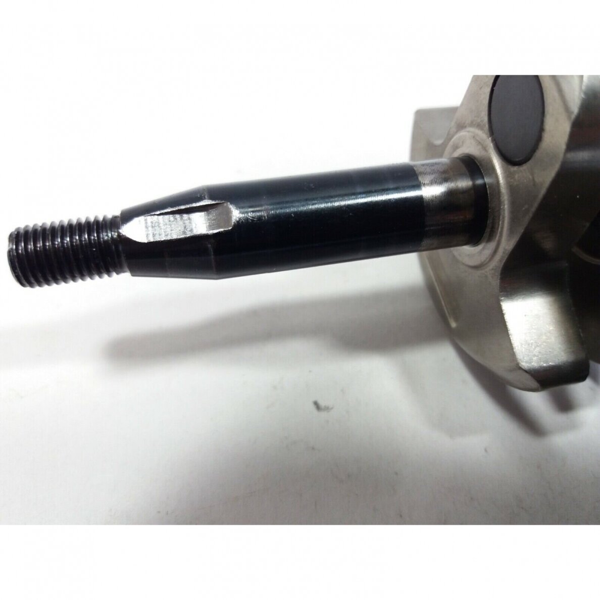Genuine Crankshaft Homelite HCS3335 chainsaw 300943005 5