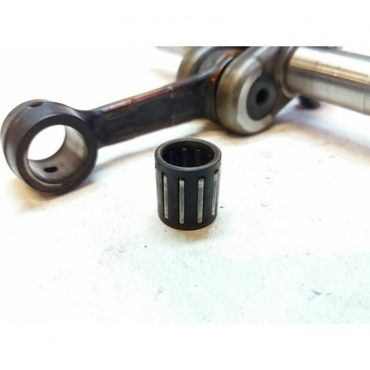 Genuine Crankshaft Jonsered Husqvarna 340 345 350 chainsaw 503858001 1 Genuine Crankshaft Jonsered Husqvarna 340 345 350 chainsaw 503858001 1