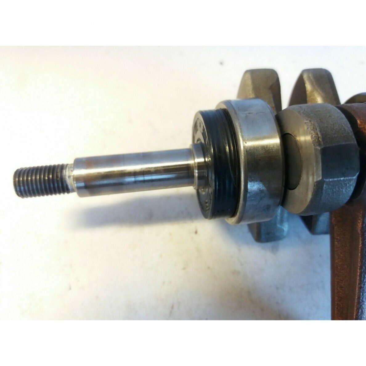 Genuine Crankshaft Oleo Mac 940 chainsaw 50050001 4 Genuine Crankshaft Oleo Mac 940 chainsaw 50050001 4