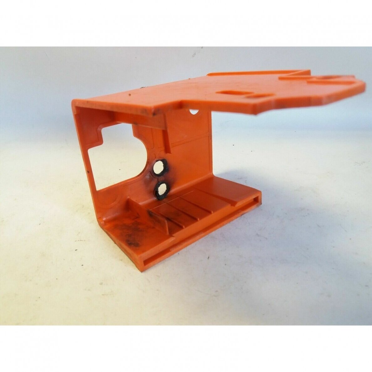 Genuine Cylinder Cover Oleo Mac 935 chainsaw 093500498 1 Genuine Cylinder Cover Oleo Mac 935 chainsaw 093500498 1