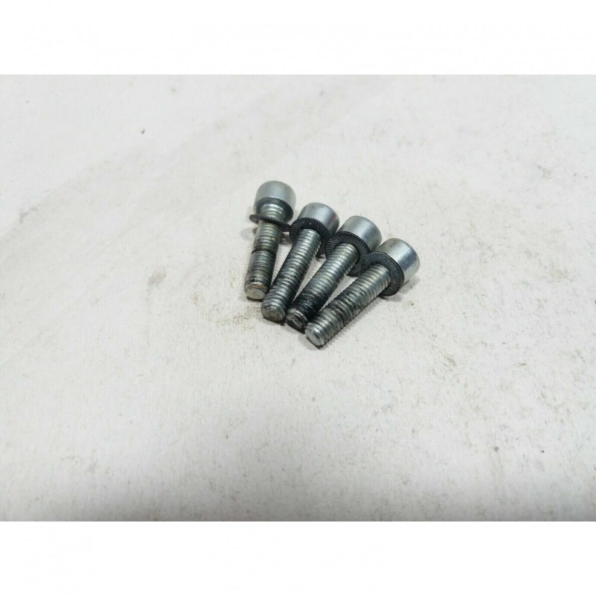 Genuine Cylinder Screws Solo 644 651 Chainsaw 0010604 2