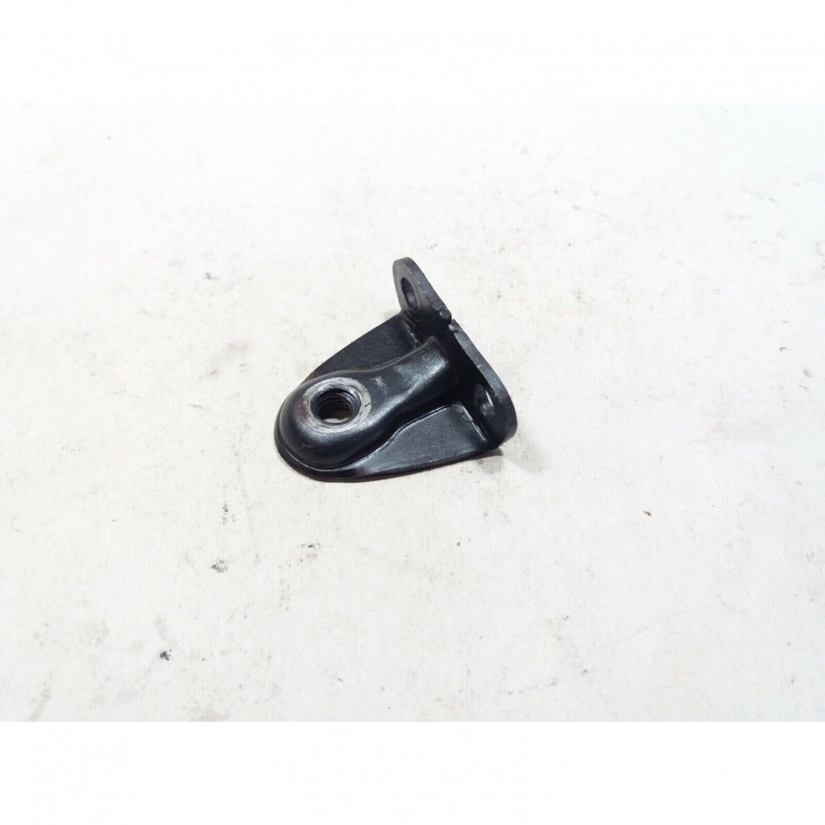 Genuine Front Bracket Rear Handle Oleo Mac 945AF chainsaw 2 Genuine Front Bracket Rear Handle Oleo Mac 945AF chainsaw 2