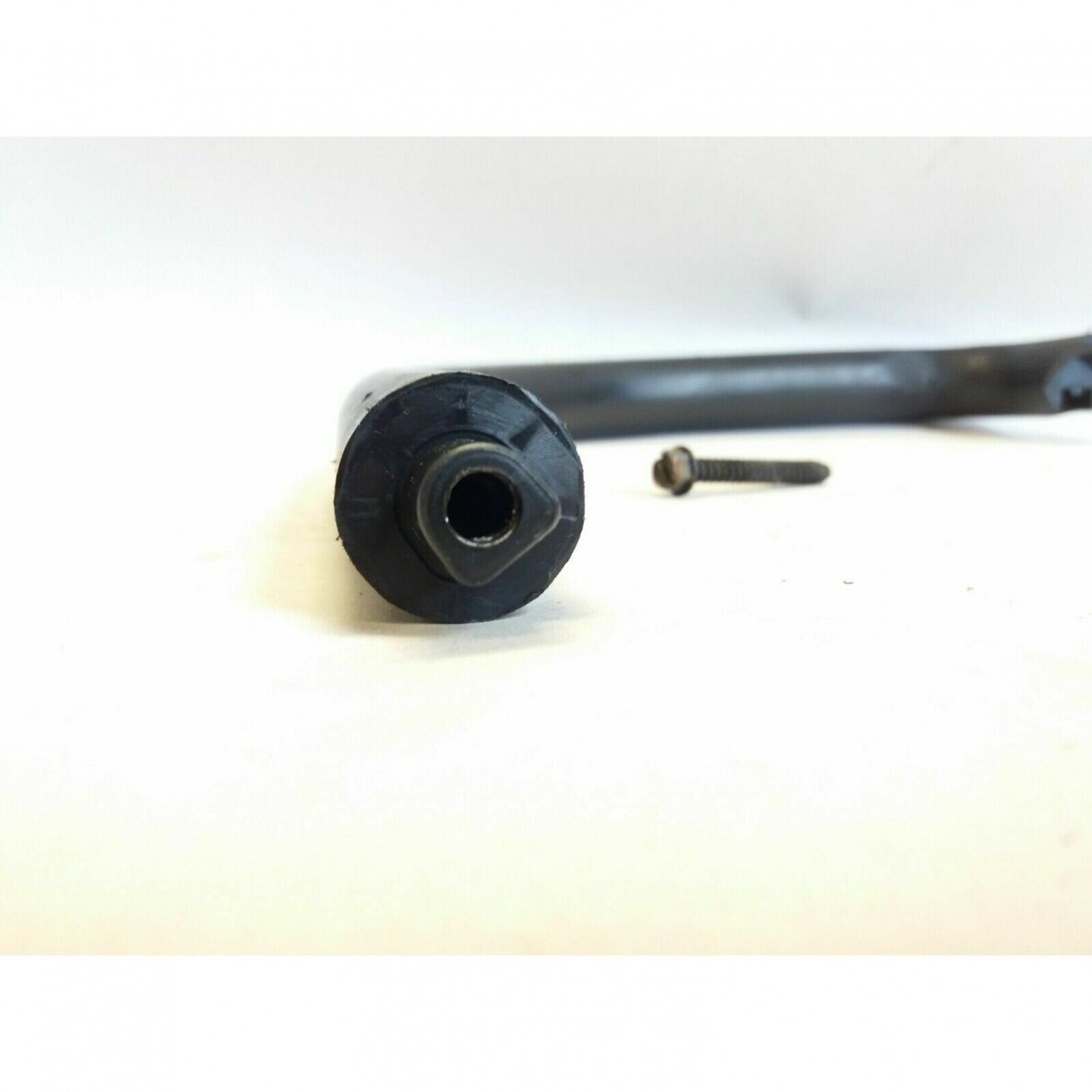 Genuine Front Handle Homelite i3350b chainsaw 08695 4 Genuine Front Handle Homelite i3350b chainsaw 08695 4