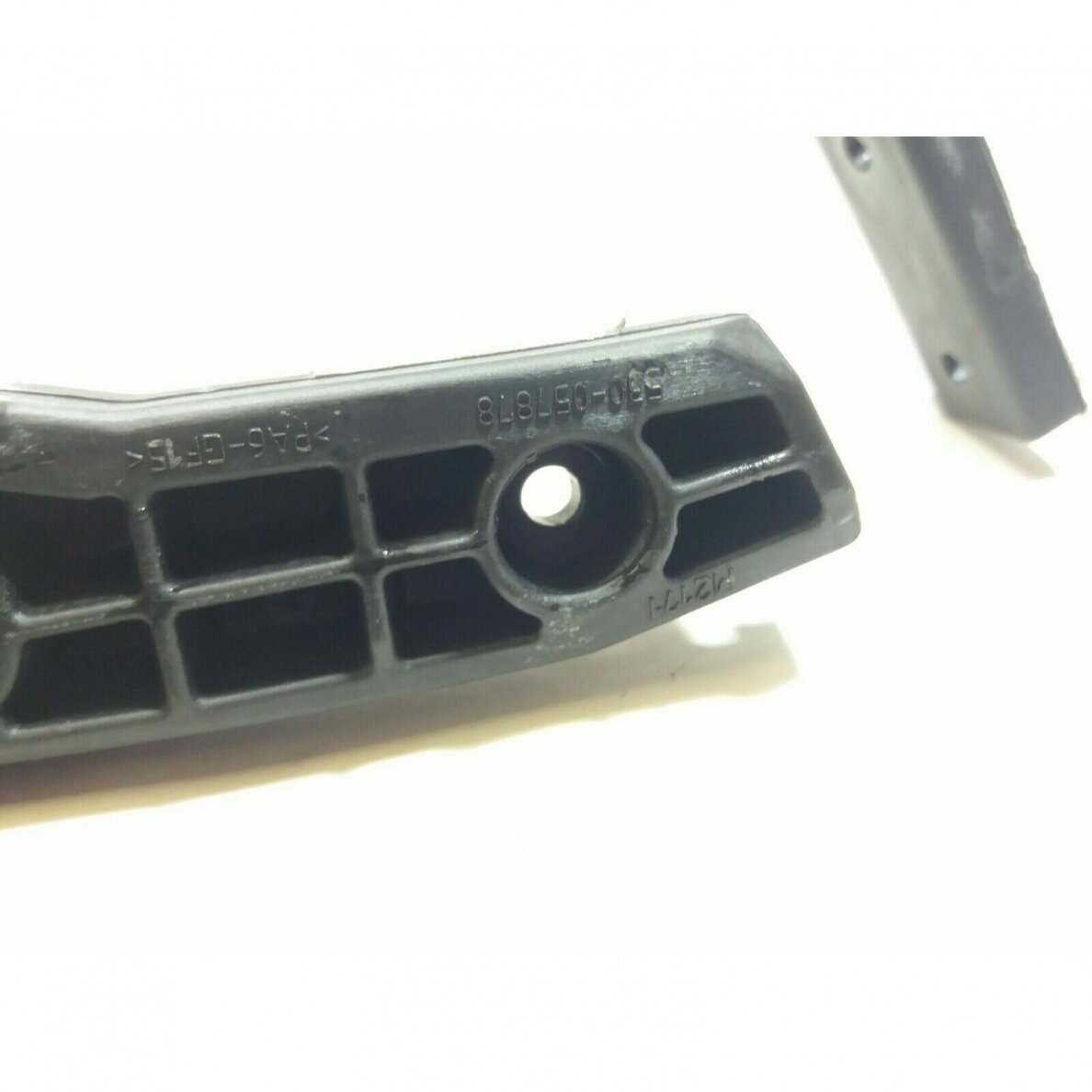 Genuine Front Handle Partner P738 P740 P742 Mcculloch 738 chainsaw 530057878 3 Genuine Front Handle Partner P738 P740 P742 Mcculloch 738 chainsaw 530057878 3