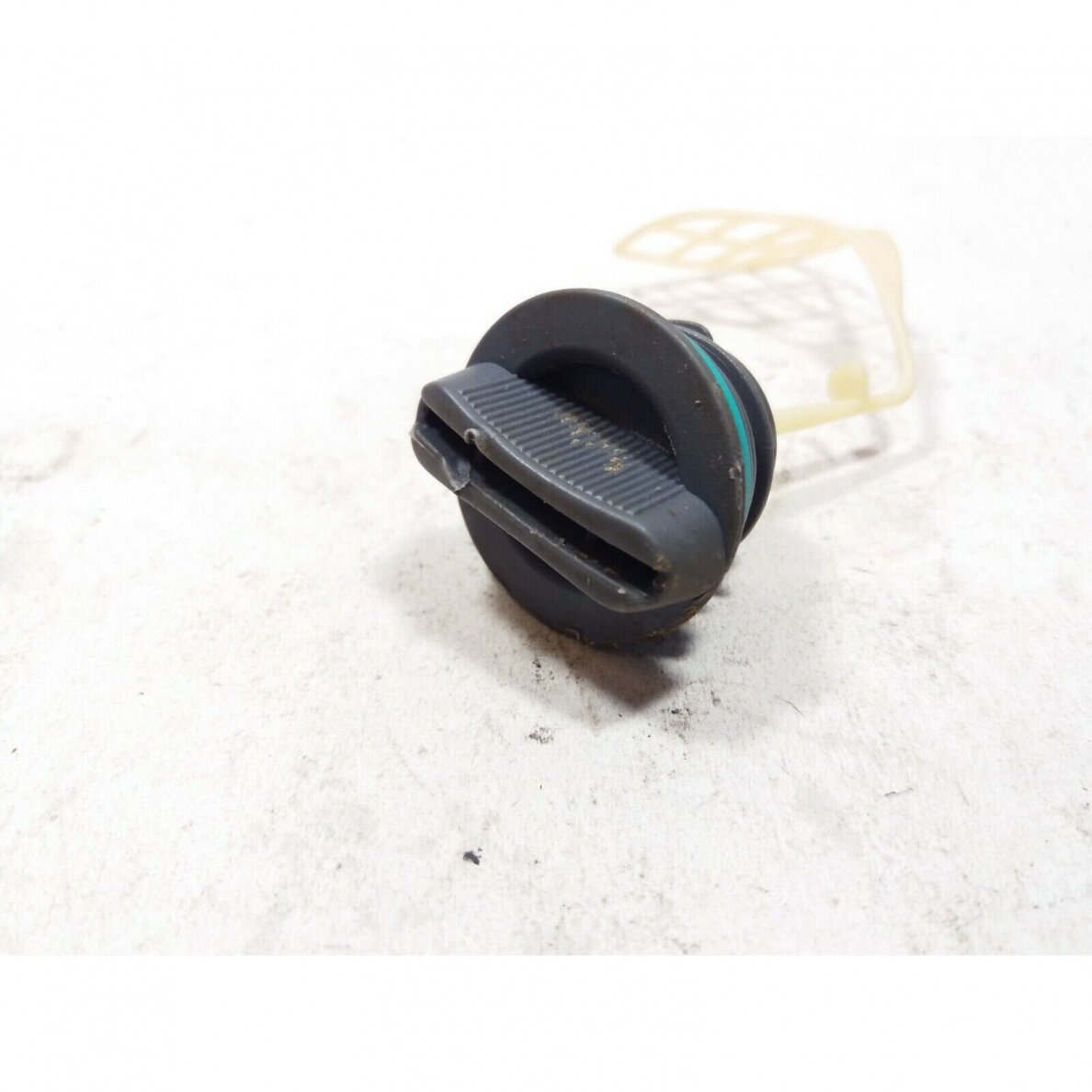 Genuine Fuel Oil Tank Cap Oleo Mac 940 chainsaw 50052005 1