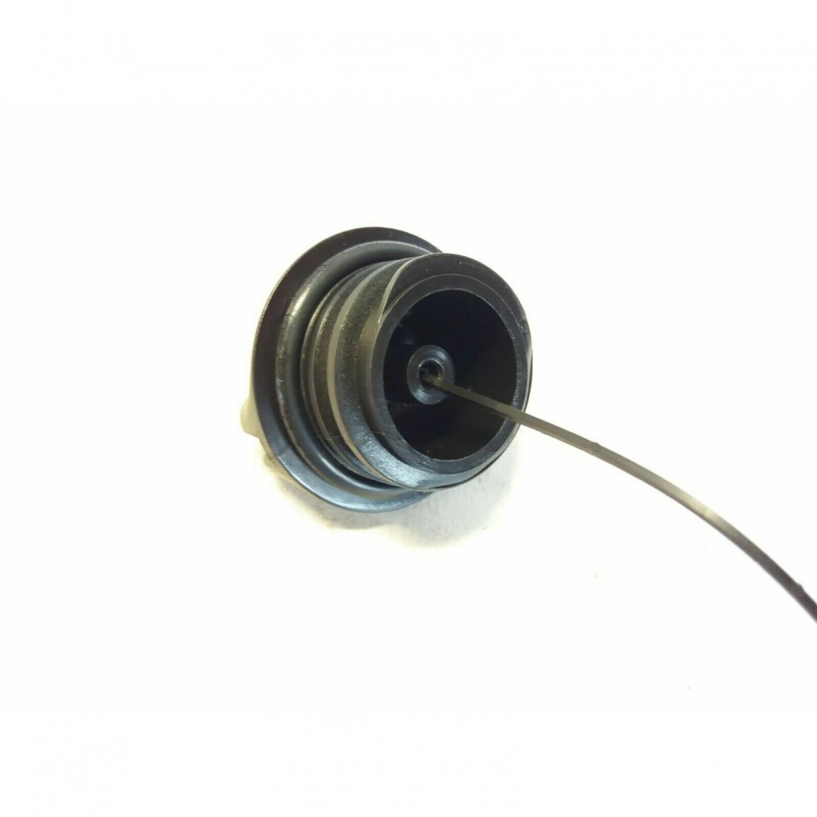 Genuine Fuel Tank Cap Homelite i3350b chainsaw 07590 1 Genuine Fuel Tank Cap Homelite i3350b chainsaw 07590 1