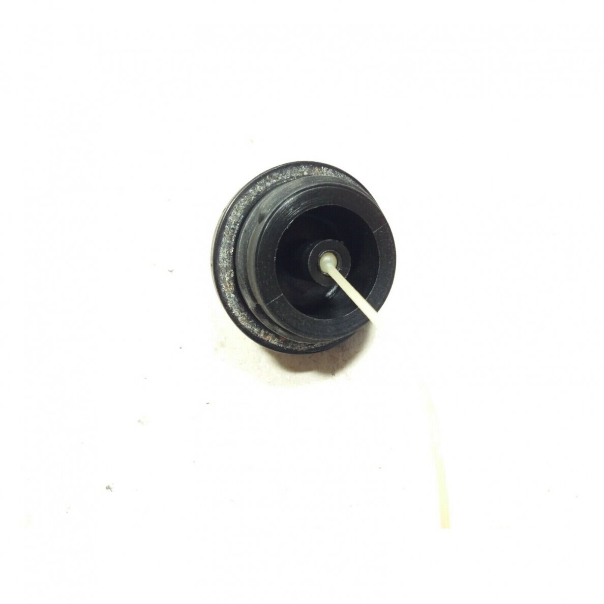Genuine Fuel Tank Cap Oleo Mac 945AF chainsaw 2 Genuine Fuel Tank Cap Oleo Mac 945AF chainsaw 2