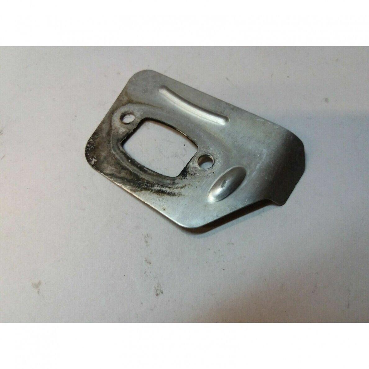 Genuine Heat Deflector Husqvarna 545 550 Jonsered CS2253 chainsaw 523052501 1 Genuine Heat Deflector Husqvarna 545 550 Jonsered CS2253 chainsaw 523052501 1