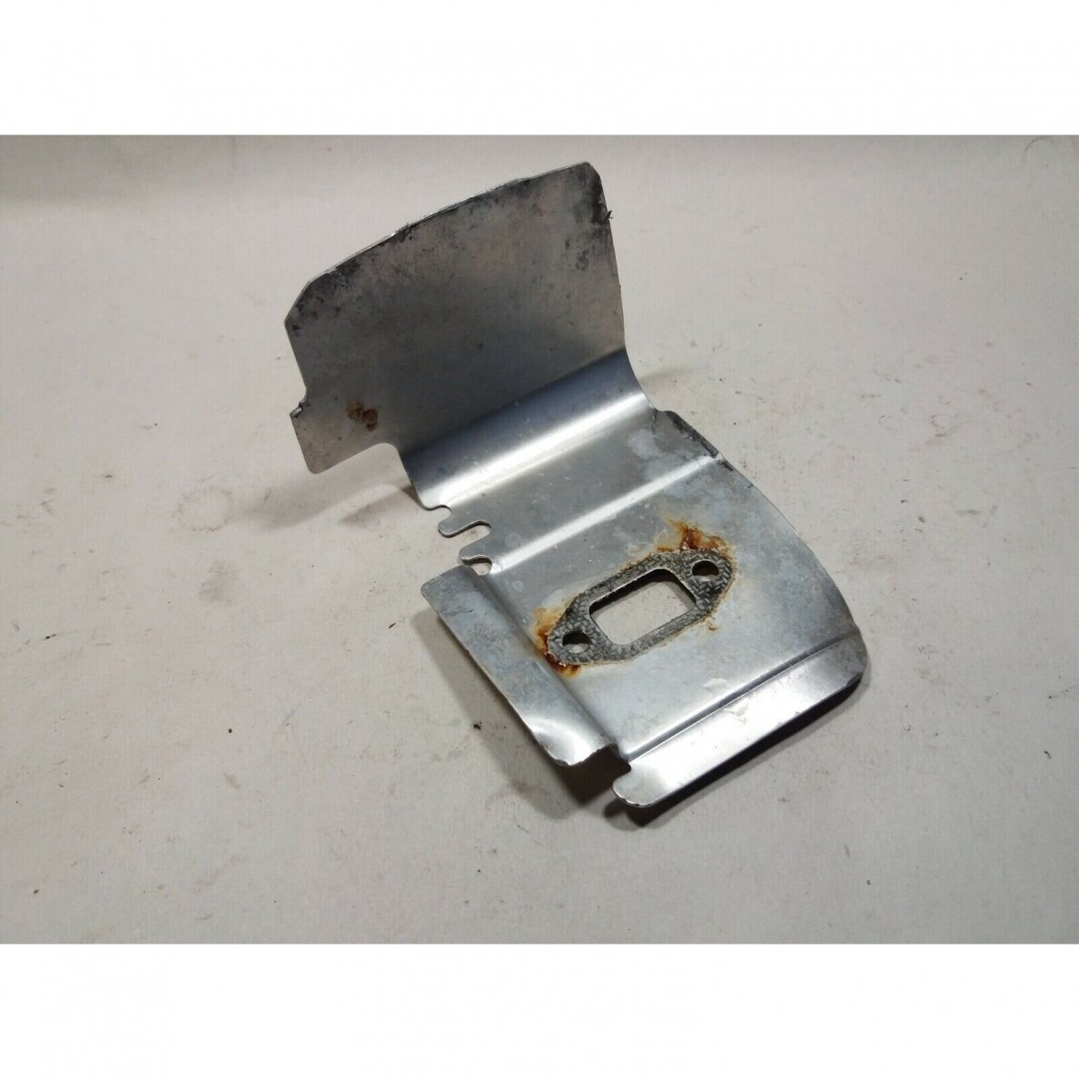 Genuine Heat Shield Muffler Cover Echo SRM-2305 brushcutter trimmer A320000251 1 Genuine Heat Shield Muffler Cover Echo SRM-2305 brushcutter trimmer A320000251 1