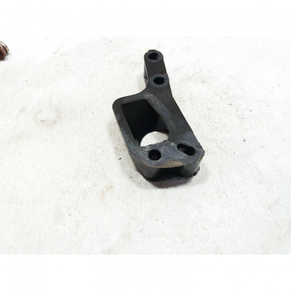 Genuine Intake Manifold Insulator Mcculloch Eager Beaver 2.0 CID chainsaw 219754 1 Genuine Intake Manifold Insulator Mcculloch Eager Beaver 2.0 CID chainsaw 219754 1