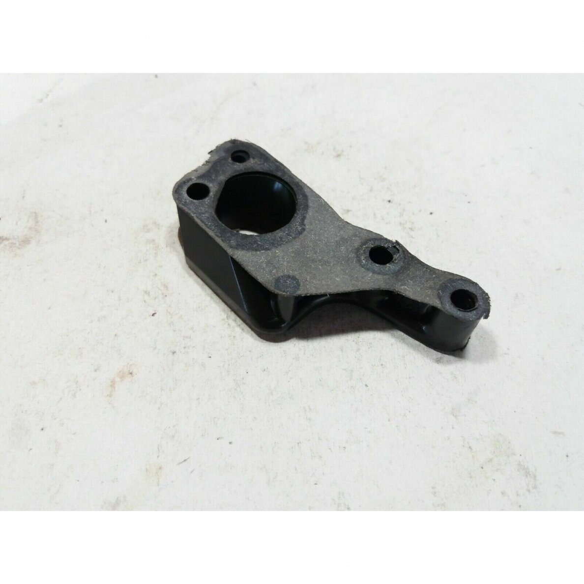 Genuine Intake Manifold Insulator Mcculloch Eager Beaver 2.0 CID chainsaw 219754 5 Genuine Intake Manifold Insulator Mcculloch Eager Beaver 2.0 CID chainsaw 219754 5
