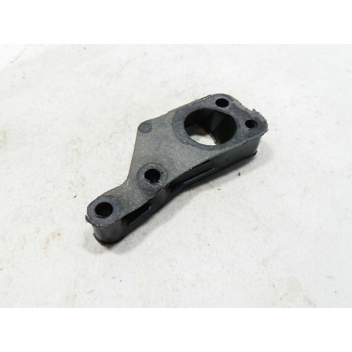 Genuine Intake Manifold Insulator Mcculloch Eager Beaver 2.0 CID chainsaw 219754 6 Genuine Intake Manifold Insulator Mcculloch Eager Beaver 2.0 CID chainsaw 219754 6