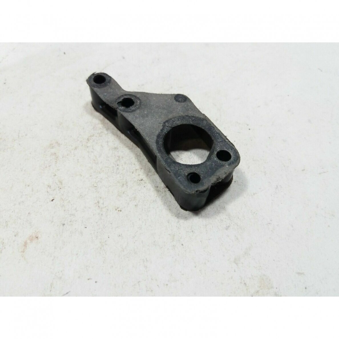 Genuine Intake Manifold Insulator Mcculloch Eager Beaver 2.0 CID chainsaw 219754 7 Genuine Intake Manifold Insulator Mcculloch Eager Beaver 2.0 CID chainsaw 219754 7