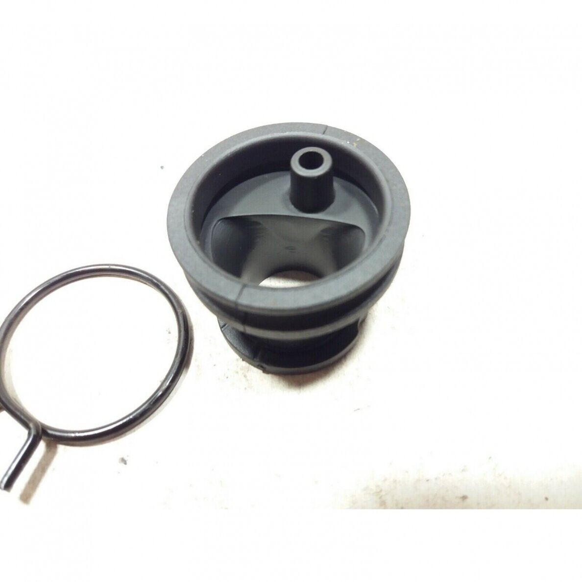 Genuine Intake Manifold Oleo Mac 940 chainsaw 50050010 3 Genuine Intake Manifold Oleo Mac 940 chainsaw 50050010 3