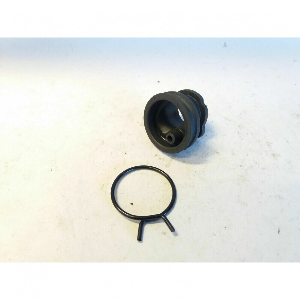 Genuine Intake Manifold Oleo Mac 940 chainsaw 50050010 Genuine Intake Manifold Oleo Mac 940 chainsaw 50050010