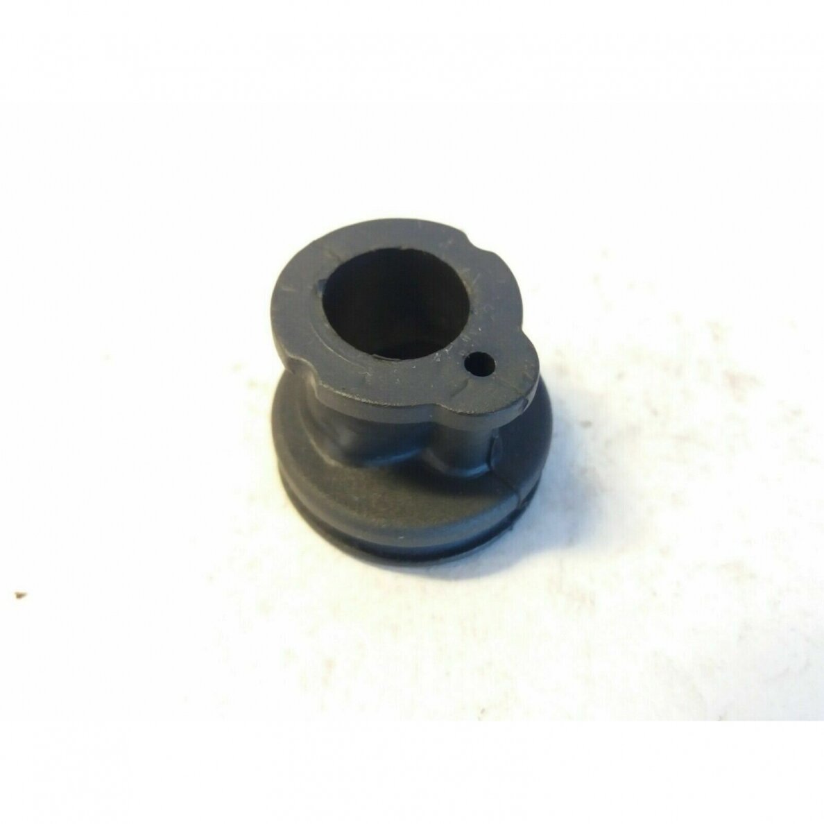 Genuine Intake Manifold Oleo Mac 940 chainsaw 50050010 2 Genuine Intake Manifold Oleo Mac 940 chainsaw 50050010 2