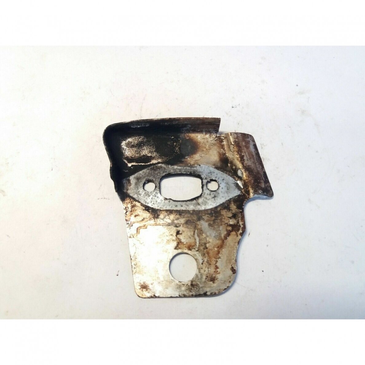Genuine Muffler Back Plate Deflector Partner 351 370 390 420 Chainsaw 530038237 Genuine Muffler Back Plate Deflector Partner 351 370 390 420 Chainsaw 530038237