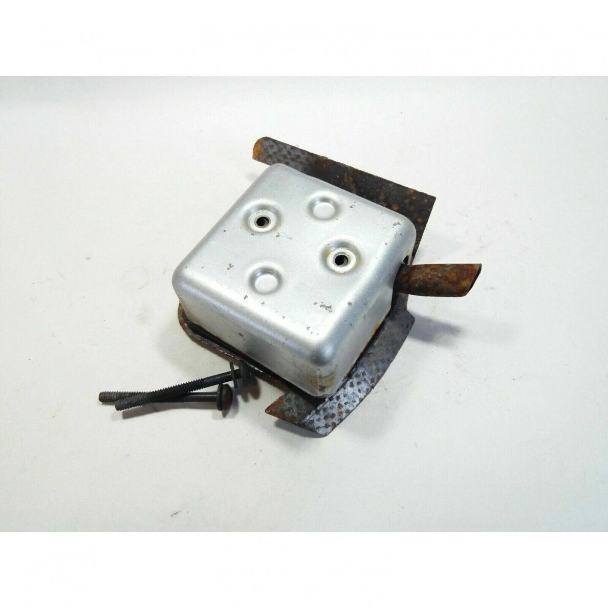 Genuine Muffler Exhaust Homelite HBL26BV blower Genuine Muffler Exhaust Homelite HBL26BV blower