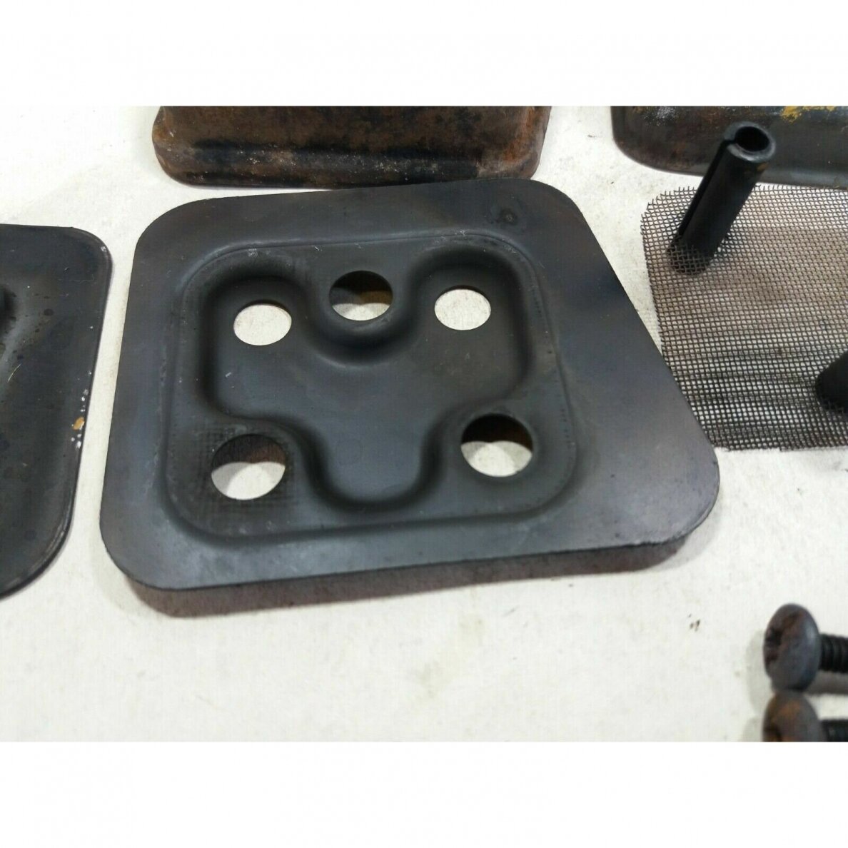Genuine Muffler Exhaust Silencer JCB PCS38 Chainsaw 3 Genuine Muffler Exhaust Silencer JCB PCS38 Chainsaw 3