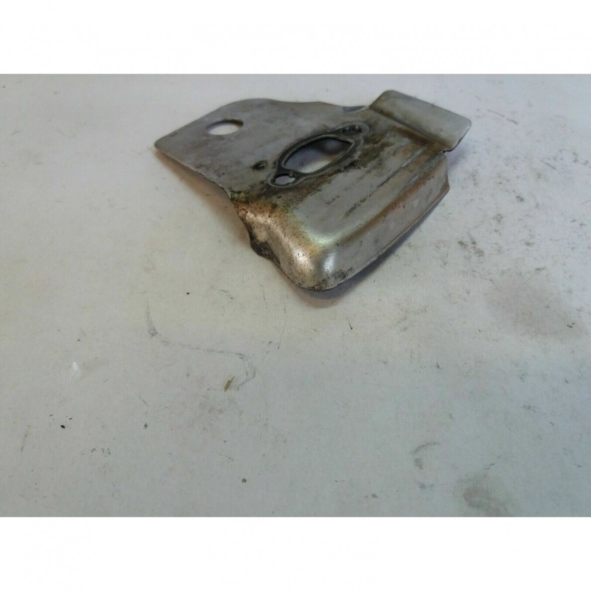 Genuine Muffler Plate Heat Deflector Partner 351 370 390 420 Chainsaw 530038237 2 Genuine Muffler Plate Heat Deflector Partner 351 370 390 420 Chainsaw 530038237 2