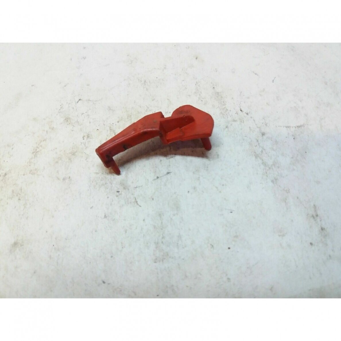 Genuine Oil Pump Cover Solo 644 651 Chainsaw 6074447 1 Genuine Oil Pump Cover Solo 644 651 Chainsaw 6074447 1
