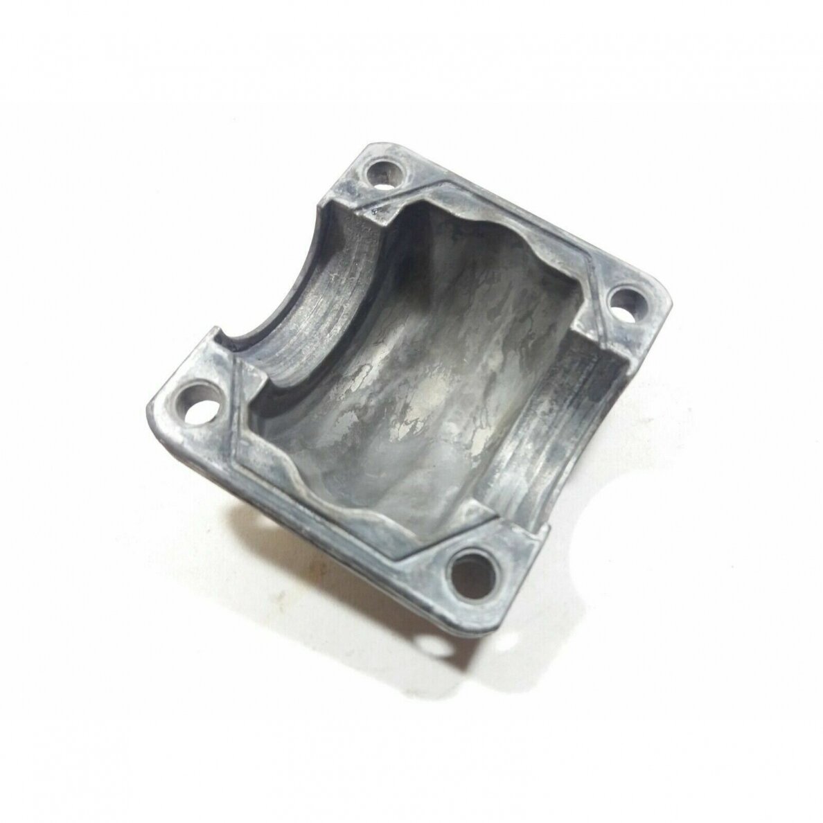 Genuine Pan Cap Crankcase Partner P738 P740 P742 Mcculloch chainsaw 530057941 3 Genuine Pan Cap Crankcase Partner P738 P740 P742 Mcculloch chainsaw 530057941 3