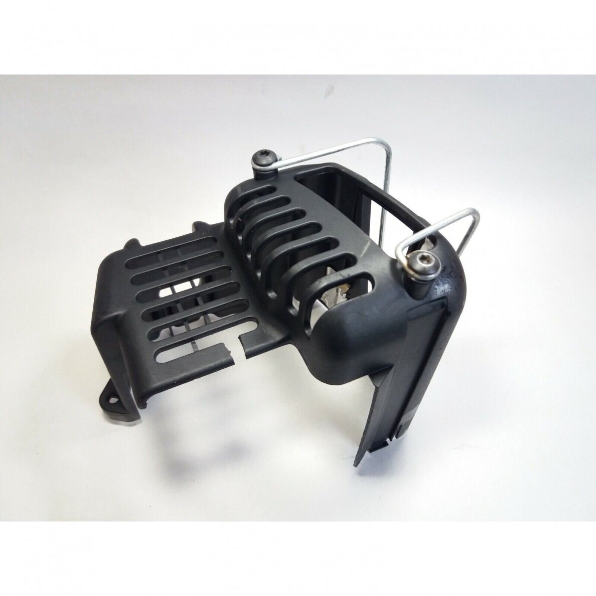 Genuine Rear Cover Assembly Homelite F3045 brushcutter trimmer 4 Genuine Rear Cover Assembly Homelite F3045 brushcutter trimmer 4