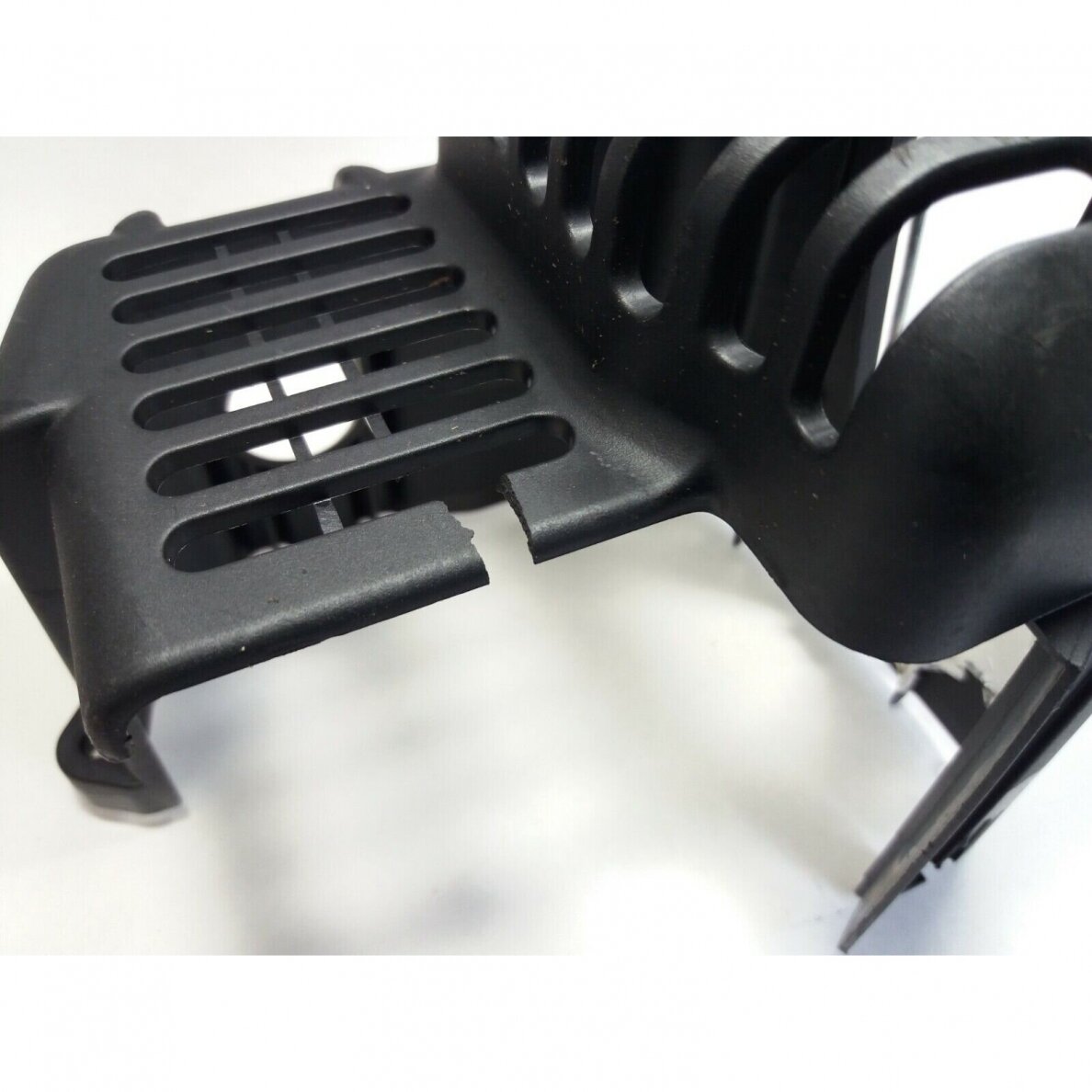 Genuine Rear Cover Assembly Homelite F3045 brushcutter trimmer 5 Genuine Rear Cover Assembly Homelite F3045 brushcutter trimmer 5