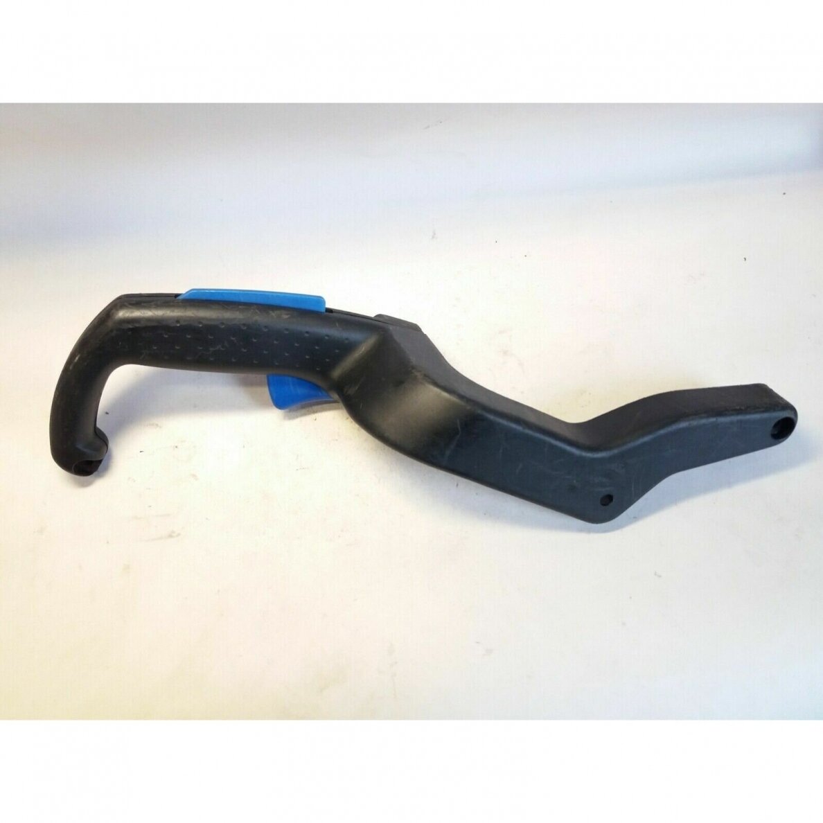 Genuine Rear Handle Homelite i3350b chainsaw 08675 Genuine Rear Handle Homelite i3350b chainsaw 08675