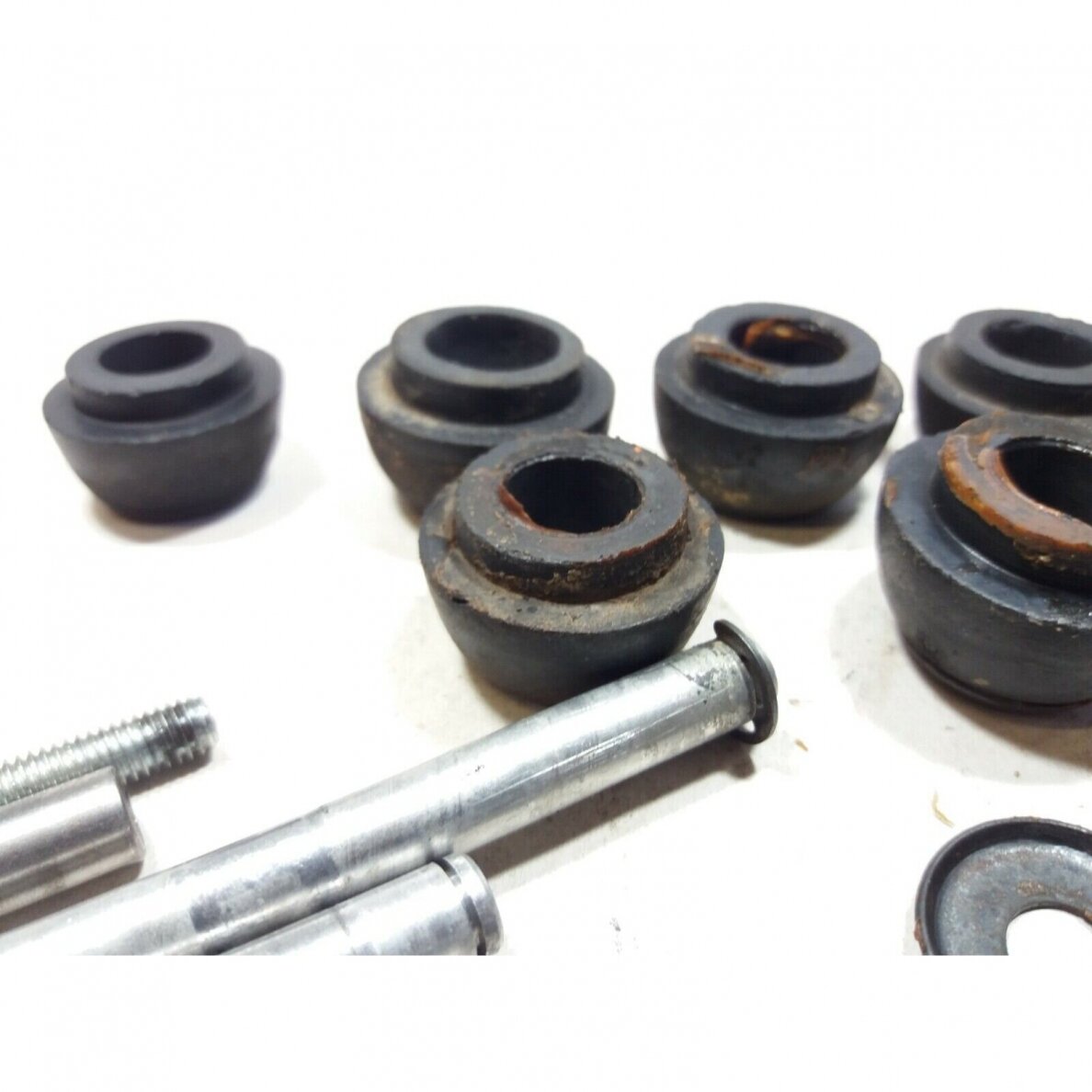 Genuine Shock Absorbers Antivibration Oleo Mac 945AF chainsaw 6
