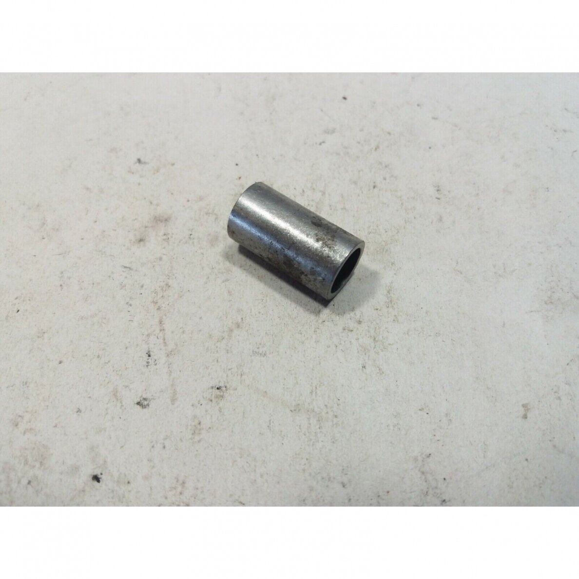 Genuine Spacer Sleeve STIHL FS45 FS46 FS55 HL45 FC55 KM55 MM55 4140 162 9101 Genuine Spacer Sleeve STIHL FS45 FS46 FS55 HL45 FC55 KM55 MM55 4140 162 9101