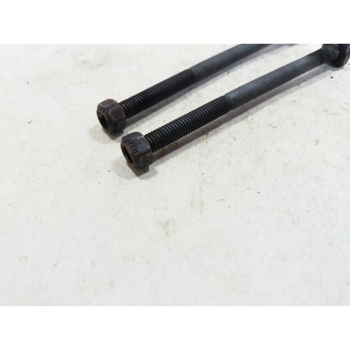 Genuine Square Head Screw Muffler Husqvarna 50 51 55 Chainsaw 503218202 2 Genuine Square Head Screw Muffler Husqvarna 50 51 55 Chainsaw 503218202 2