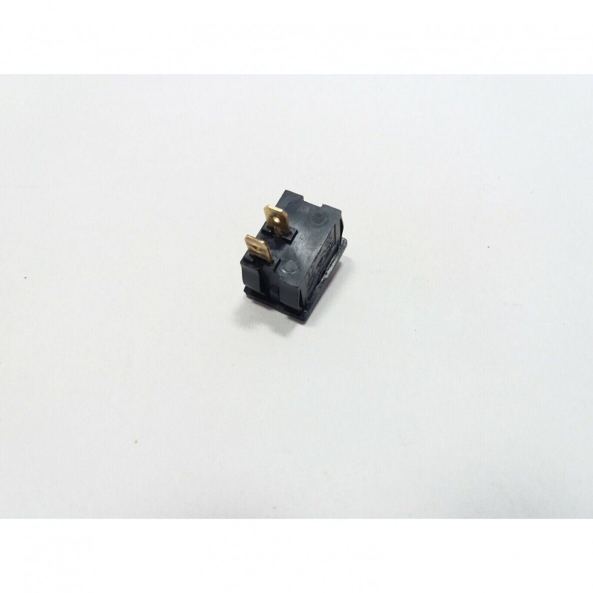 Genuine Stop Switch Homelite F3045 brushcutter trimmer 2 Genuine Stop Switch Homelite F3045 brushcutter trimmer 2