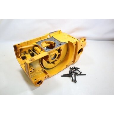 Genuine Crankcase Partner 500 chainsaw 505341330