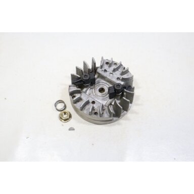 Genuine Flywheel McCulloch MAC 833 835 836 838 AV chainsaw 302220