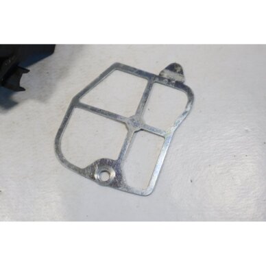 Genuine Air Filter Huosing Stop Switch Husqvarna 120 235 236 240 Jonsered CS2234 CS2238 McCULLOCH CS340 CS380 chainsaw 545062101 12 Genuine Air Filter Huosing Stop Switch Husqvarna 120 235 236 240 Jonsered CS2234 CS2238 McCULLOCH CS340 CS380 chainsaw 545062101 12