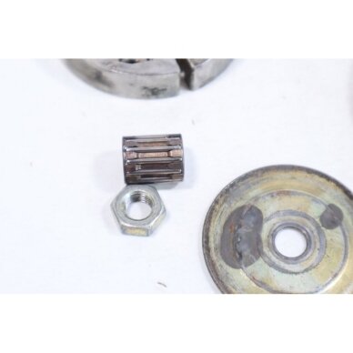 Genuine Clutch Assembly 1/4" 8T STIHL 020AV chainsaw 1 Genuine Clutch Assembly 1/4" 8T STIHL 020AV chainsaw 1