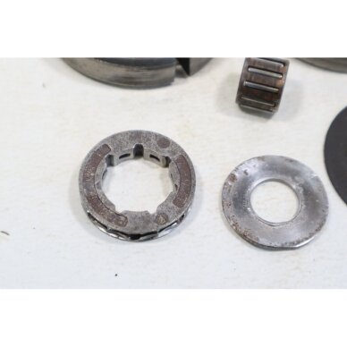Genuine Clutch Assembly .325 7T Efco 142 146 151 Oleo Mac 938 941 942 946 951 chainsaw 2 Genuine Clutch Assembly .325 7T Efco 142 146 151 Oleo Mac 938 941 942 946 951 chainsaw 2