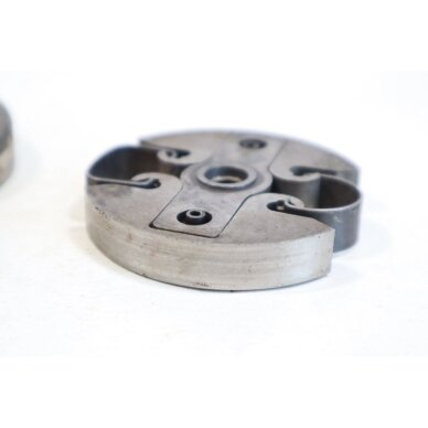 Genuine Clutch Assembly .325 7T Husqvarna 133 chainsaw 2 Genuine Clutch Assembly .325 7T Husqvarna 133 chainsaw 2