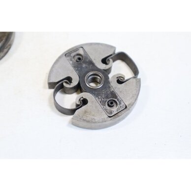 Genuine Clutch Assembly .325 7T Husqvarna 133 chainsaw 3 Genuine Clutch Assembly .325 7T Husqvarna 133 chainsaw 3