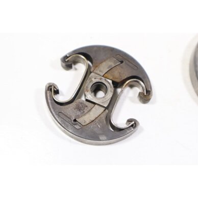 Genuine Clutch Assembly .325 7T Husqvarna 455 460 461 Jonsered CS2255 chainsaw 4 Genuine Clutch Assembly .325 7T Husqvarna 455 460 461 Jonsered CS2255 chainsaw 4