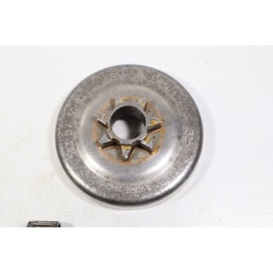 Genuine Clutch Assembly .325 7T Jonsered CS2141 CS2145 CS2245 CS2250 Husqvarna 340 345 445 450 chainsaw 6 Genuine Clutch Assembly .325 7T Jonsered CS2141 CS2145 CS2245 CS2250 Husqvarna 340 345 445 450 chainsaw 6